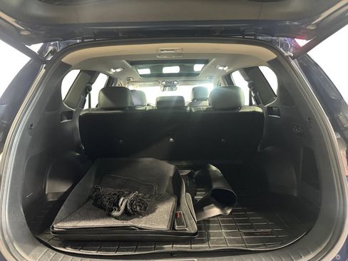 Used 2022 Hyundai Santa Fe SEL w/ Convenience + Premium Package AWD/4WD image 21
