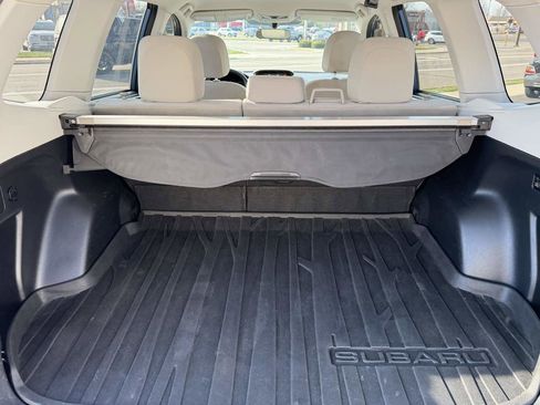 Used 2017 Subaru Forester 2.5i w/ Alloy Wheel Package image 15