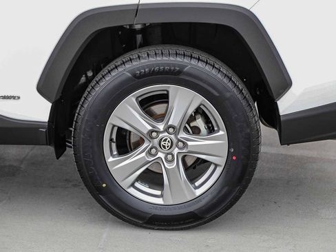 Certified 2025 Toyota RAV4 XLE image 12