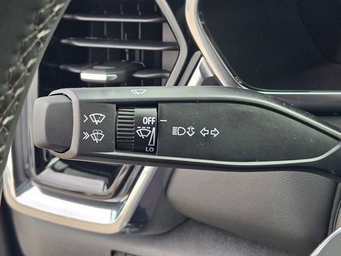 New 2026 GMC Canyon Elevation w/ Convenience Package image 30