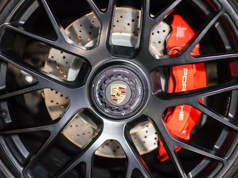 Used 2015 Porsche 911 Carrera GTS RWD image 21