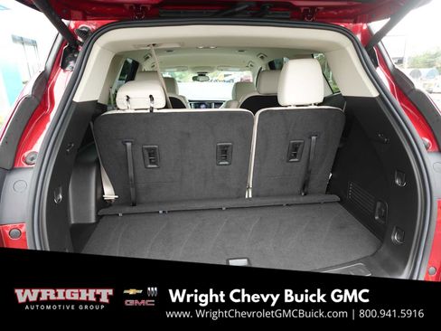 Used 2023 Buick Enclave Essence image 26