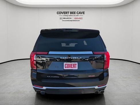 Certified 2025 GMC Yukon Denali image 8