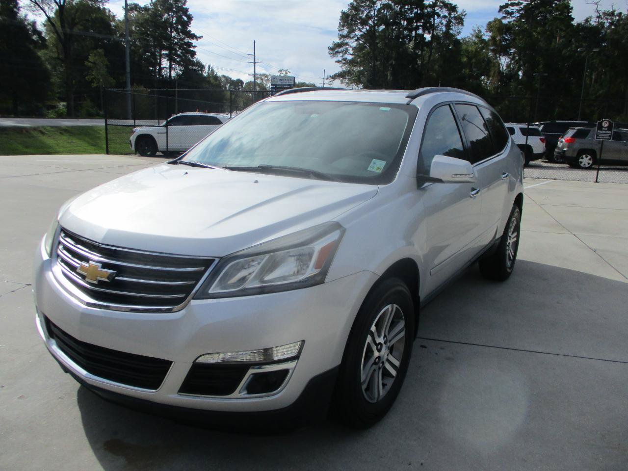 Used 2016 Chevrolet Traverse LT FWD image 5