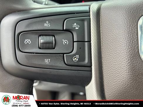 Used 2023 GMC Yukon Denali AWD/4WD image 17