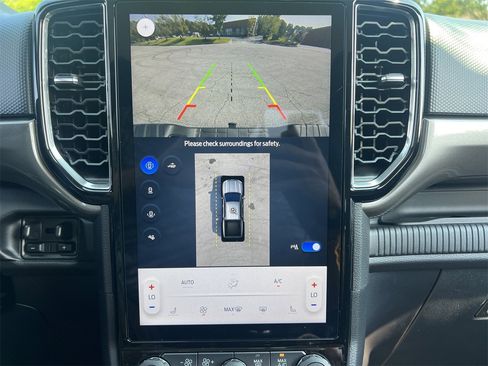 New 2025 Ford Ranger XLT image 3