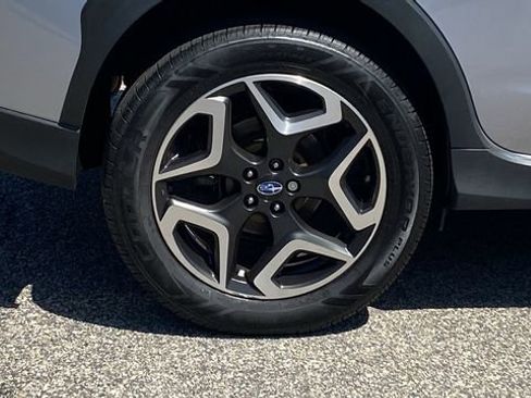 Used 2020 Subaru Crosstrek 2.0i Limited w/ Moonroof Package w/Navigation AWD/4WD image 10