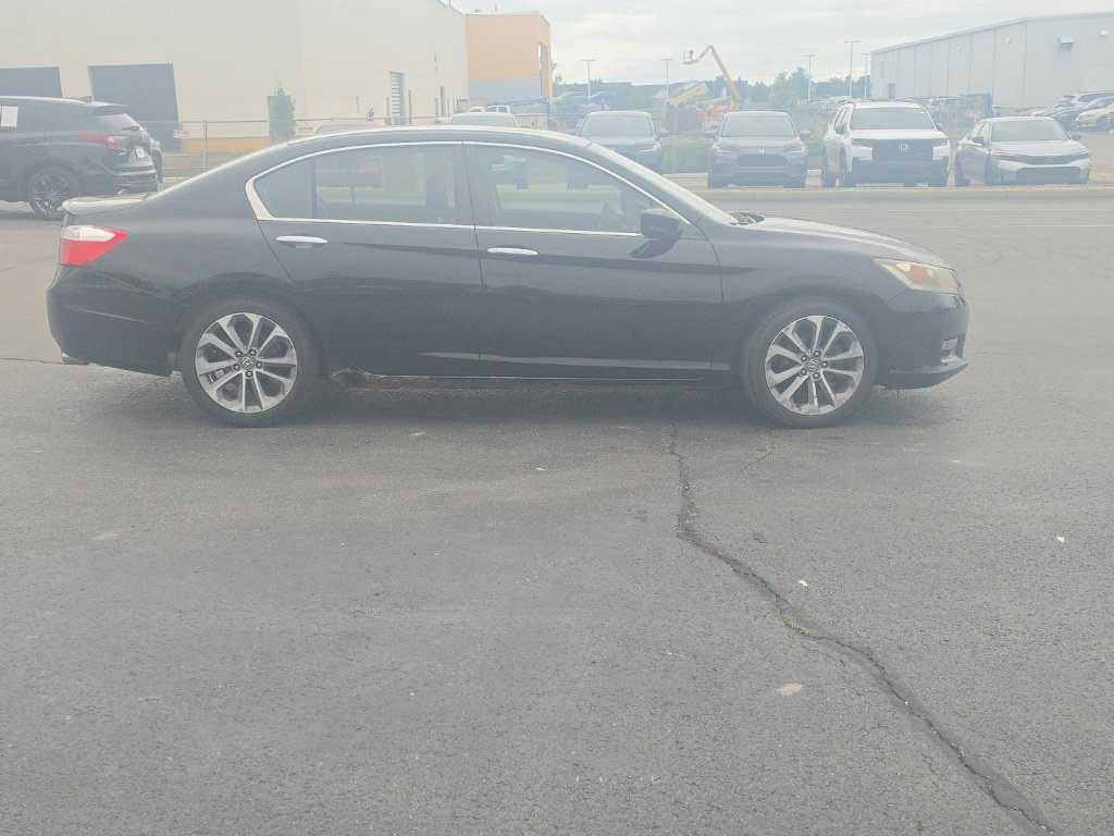 Used 2014 Honda Accord Sport image 9