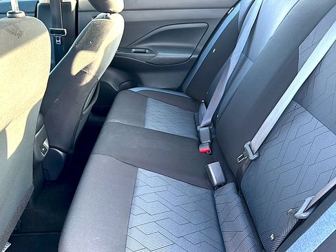 Used 2023 Nissan Versa SV image 18