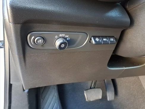 Used 2023 Buick Envision Avenir image 31