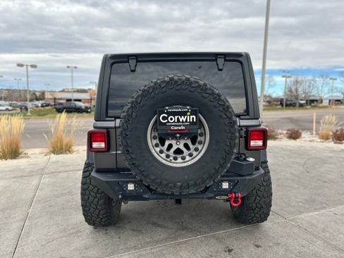 Used 2018 Jeep Wrangler Unlimited Rubicon image 8