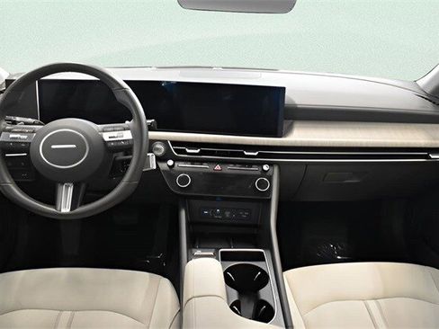 Used 2025 Hyundai Sonata SEL image 5