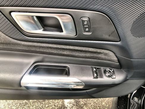 Used 2024 Ford Mustang Coupe RWD image 13