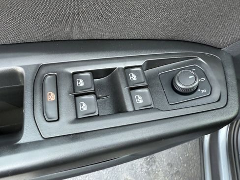 Used 2021 Volkswagen Atlas S image 13