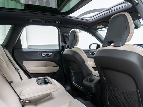 New 2026 Volvo XC60 B5 Plus w/ Climate Package image 23