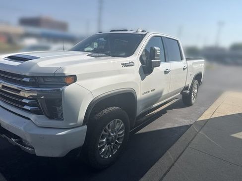 Used 2023 Chevrolet Silverado 2500 High Country w/ Z71 Off-Road Package AWD/4WD image 1