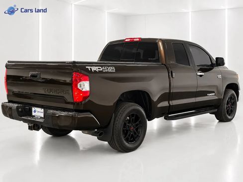 Used 2021 Toyota Tundra Limited w/ Limited Premium Package AWD/4WD image 3
