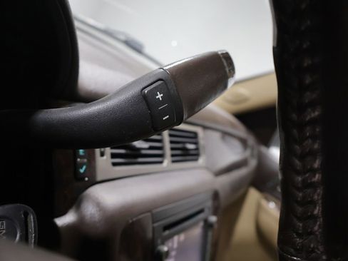 Used 2014 GMC Yukon XL Denali AWD/4WD image 36