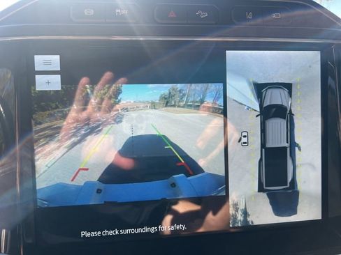 Used 2022 Ford F450 Limited w/ FX4 Off-Road Package image 79