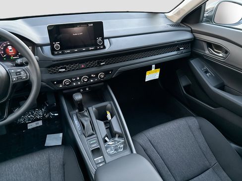 New 2025 Honda Accord SE image 17