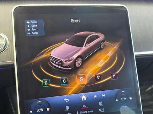 Used 2023 Mercedes-Benz S 500 4MATIC w/ AMG Line image 33