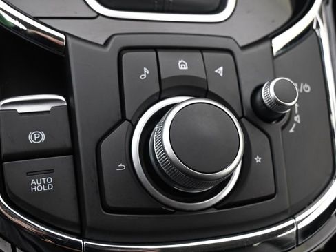 Used 2023 MAZDA CX-9 Touring image 33