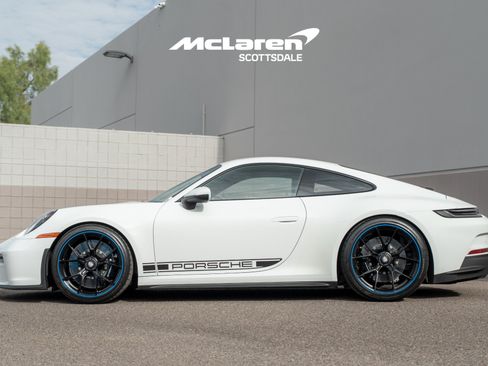 Used 2022 Porsche 911 GT3 RWD image 4