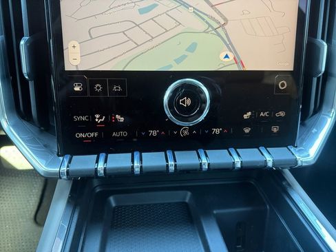 New 2026 GMC Acadia Elevation w/ Elevation Premium Package FWD image 21