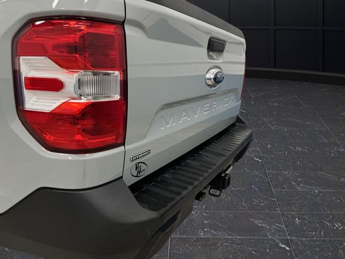 Used 2024 Ford Maverick XL image 29