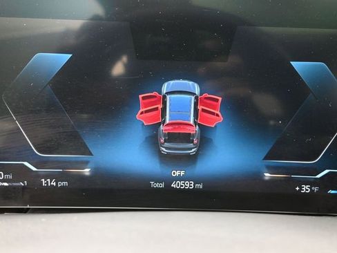 Used 2024 BMW X7 xDrive40i AWD/4WD image 11
