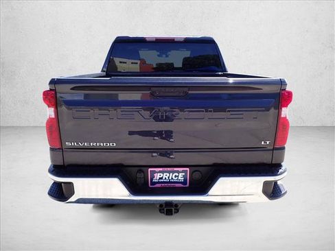 Used 2023 Chevrolet Silverado 1500 LT AWD/4WD image 3