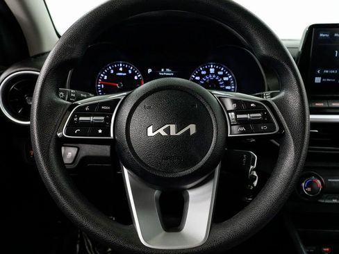 Used 2024 Kia Forte LXS image 10