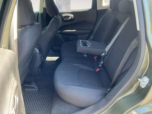 Used 2020 Jeep Compass Sport AWD/4WD image 13