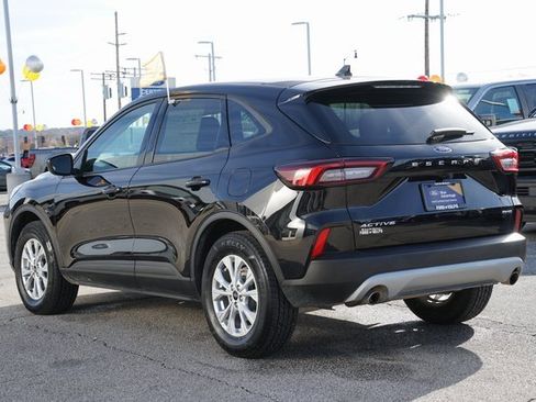 Certified 2025 Ford Escape Active image 5
