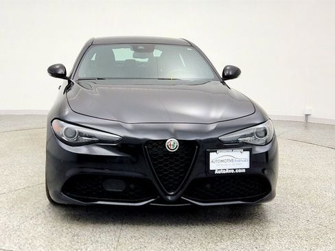 Used 2022 Alfa Romeo Giulia Veloce image 2