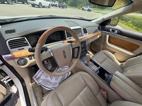 Used 2011 Lincoln MKS w/ 102A Rapid Spec Order Code FWD image 28