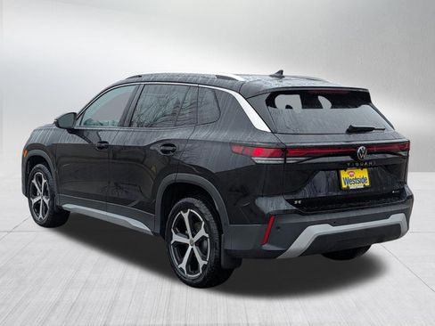 New 2026 Volkswagen Tiguan SE AWD/4WD image 2