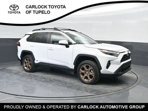 Used 2023 Toyota RAV4 AWD Hybrid image 5