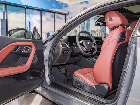 Used 2025 BMW 230i xDrive 230i xDrive w/ Premium Package image 13