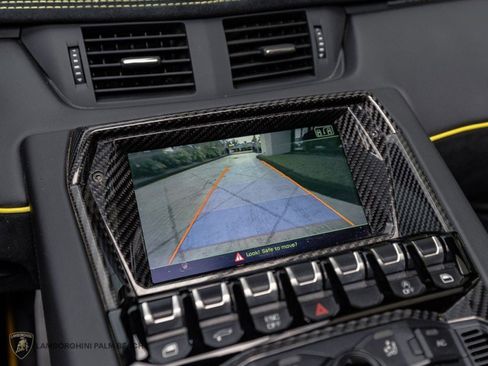 Used 2017 Lamborghini Aventador LP 750-4 Superveloce image 17