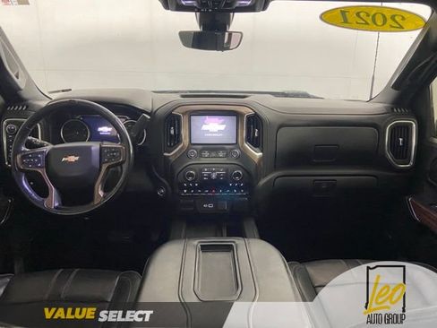 Used 2021 Chevrolet Silverado 3500 High Country w/ Z71 Off-Road Package AWD/4WD image 18