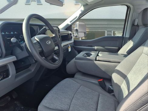 New 2026 Ford F250 XL w/ STX Appearance Package AWD/4WD image 9