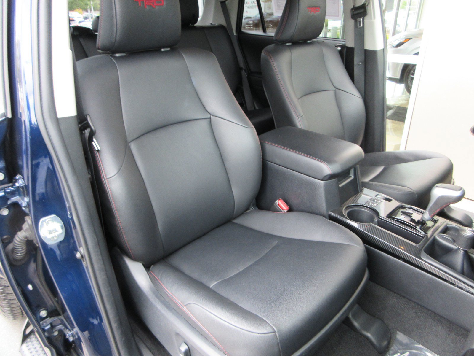 Used 2023 Toyota 4Runner TRD Off-Road Premium w/ Off Road Premium Plus Package AWD/4WD image 24