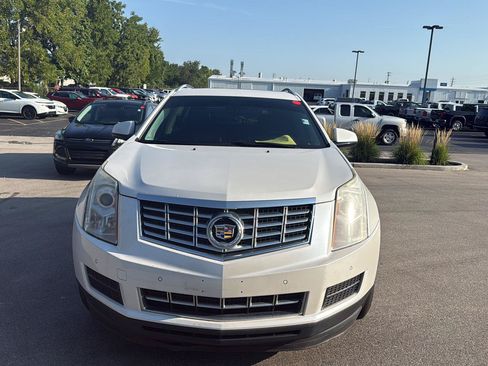 Used 2016 Cadillac SRX Luxury FWD image 8
