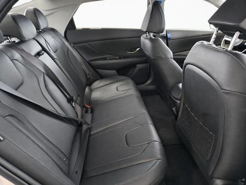 New 2026 Hyundai Elantra Limited FWD image 39