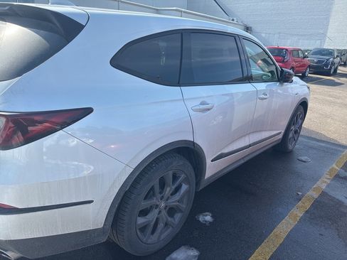 Used 2022 Acura MDX A-Spec image 4