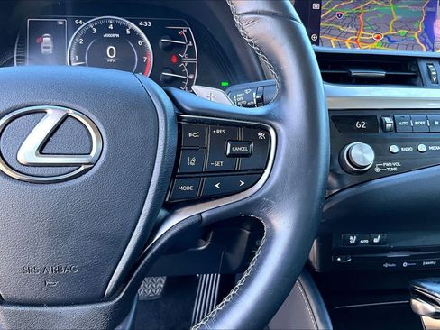 Used 2021 Lexus ES 350 w/ Premium Package FWD image 23