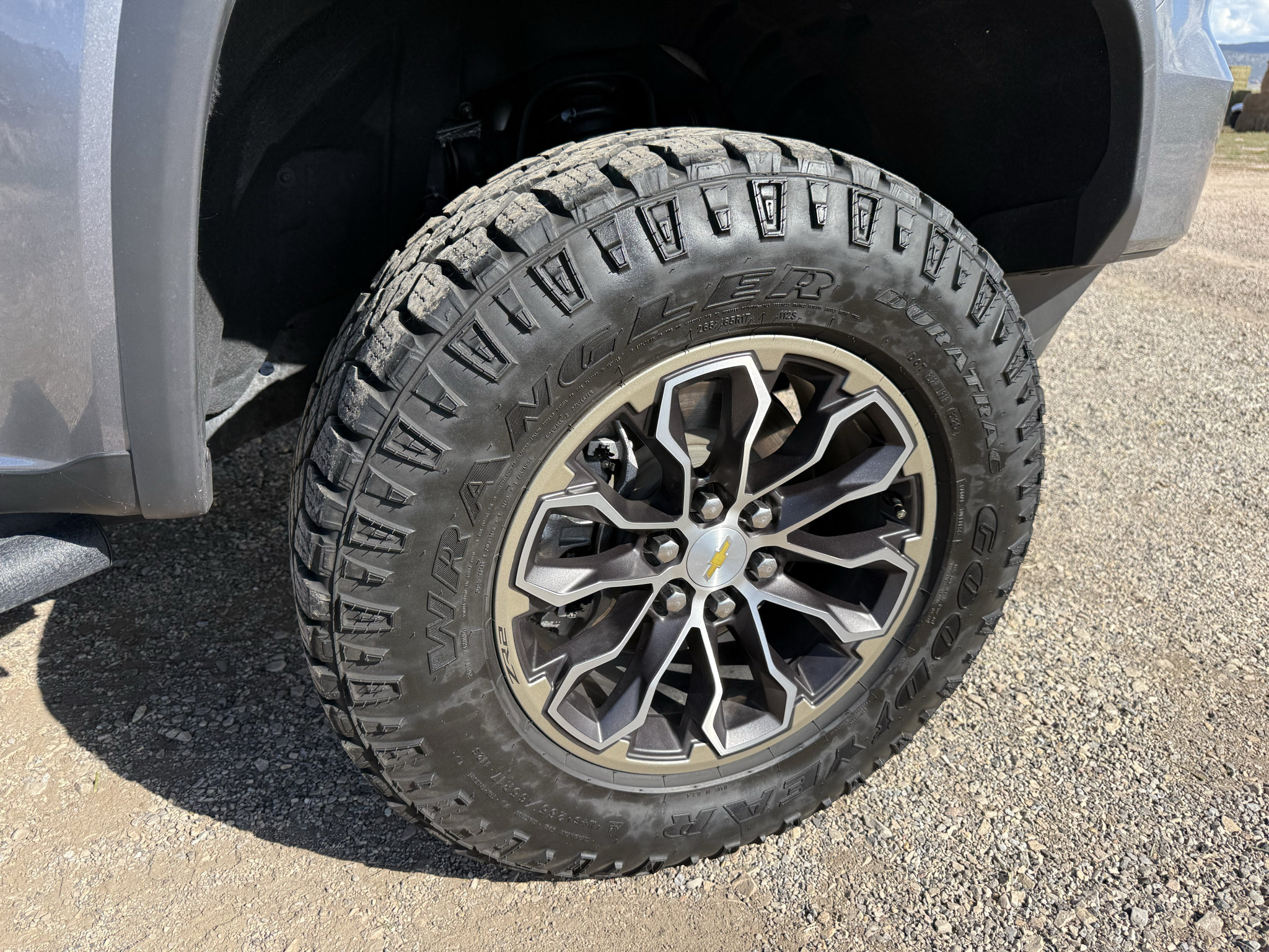 Used 2021 Chevrolet Colorado ZR2 AWD/4WD image 9
