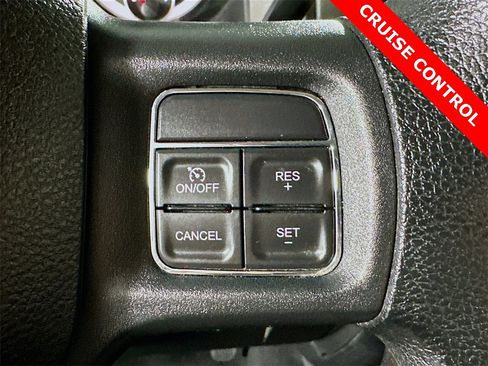 Used 2017 RAM 2500 SLT image 30