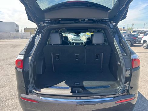 Used 2023 Buick Enclave Essence w/ Experience Buick Package AWD/4WD image 35